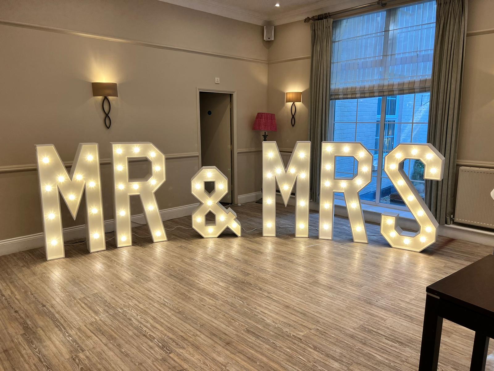 Mr & Mrs Illuminated Letter Hire